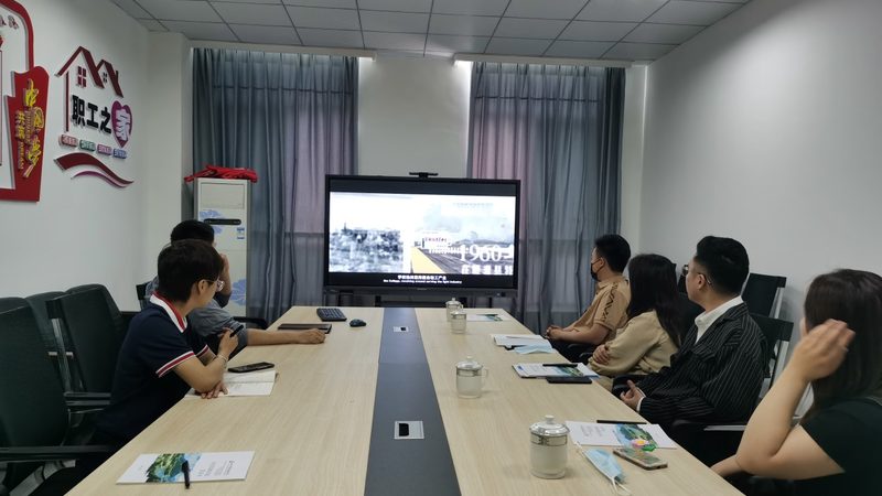 短视频剪辑软件根据功能和定位可以分为以下几类：